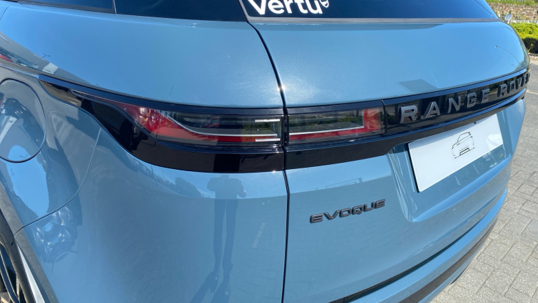 Land Rover Range Rover Evoque 1.5 P270e Dynamic SE 5dr Auto Hatchback